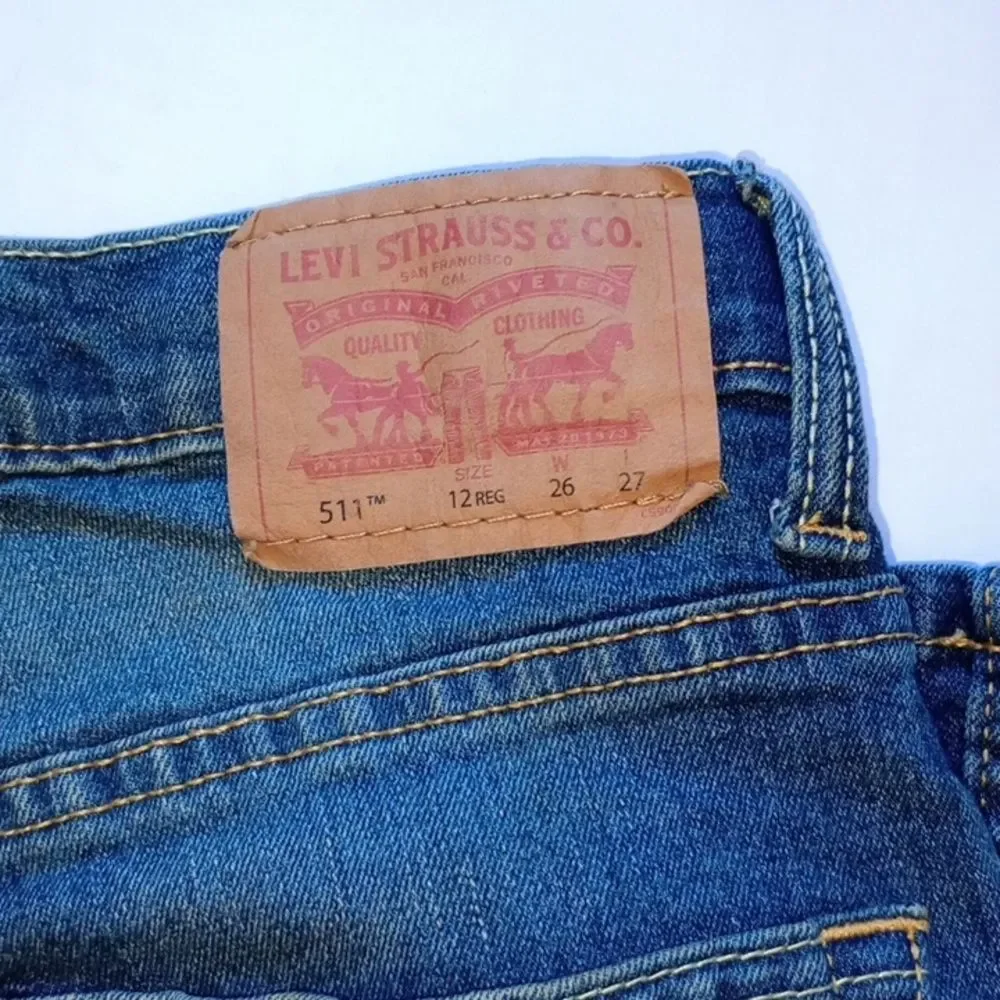 Kids Size 12 Levi's Classic 511 Slim Boys Straight Leg Blue Jeans Medium Wash